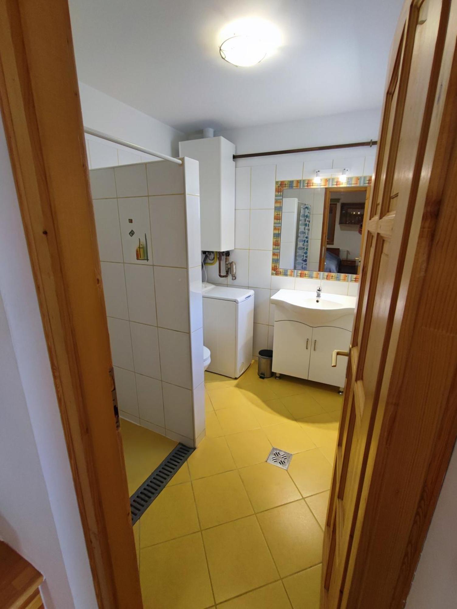 Ferencesek 44 Apartman Pécs Exterior foto
